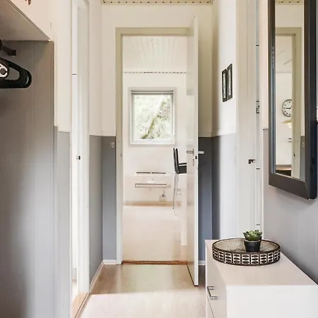 Three-bedroom Holiday In * Blåvand